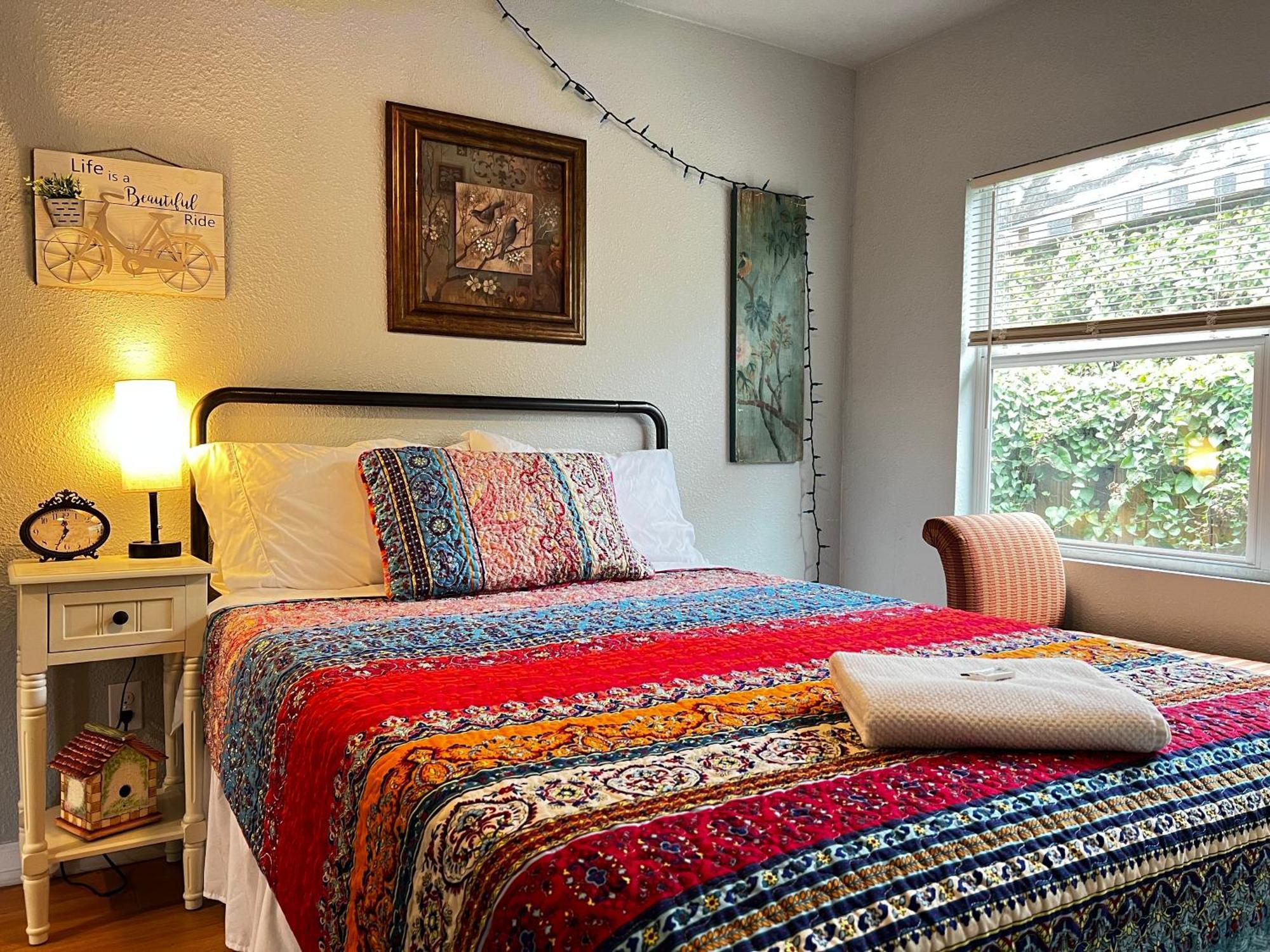 Boho Bliss- Cozy Private Room 2 Miles From Alamodome! San Antonio Zewnętrze zdjęcie